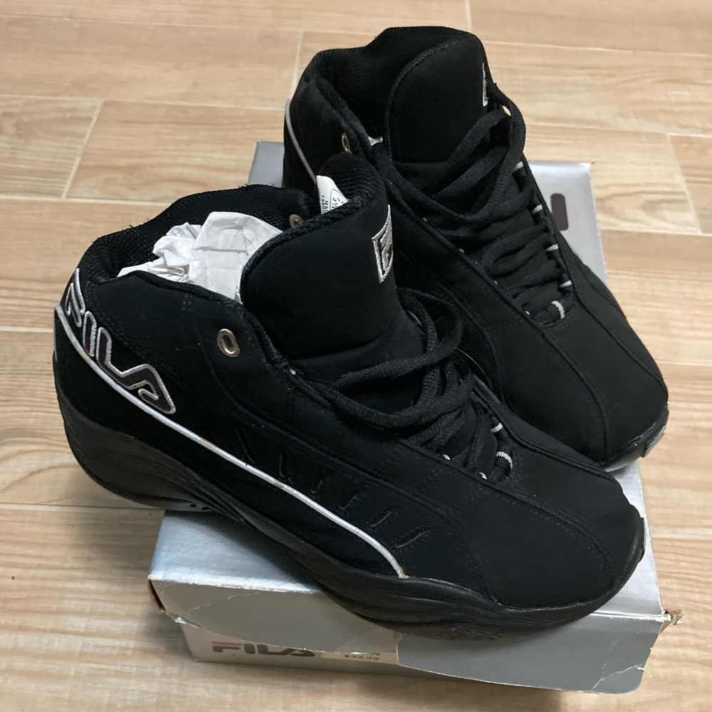 FILA Sneakers
